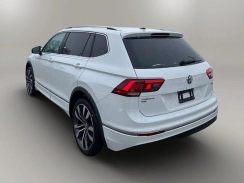 Used 2020 Volkswagen Tiguan SEL Premium R-Line w/ 3rd Row Seat Package AWD/4WD image 5