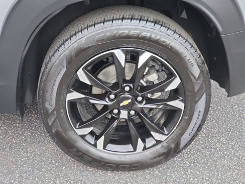 Used 2023 Chevrolet TrailBlazer LT image 32