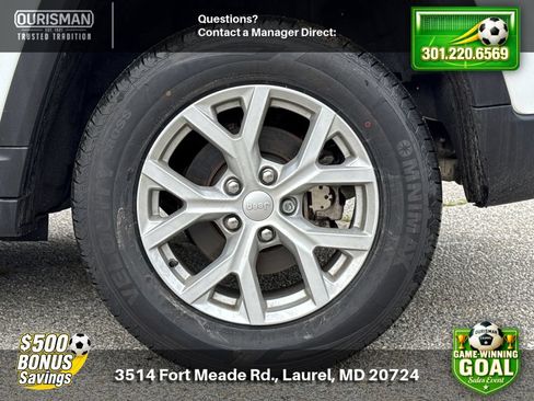 Used 2023 Jeep Grand Cherokee Limited AWD/4WD image 5