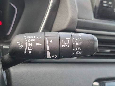 Certified 2025 Honda Pilot EX-L image 27