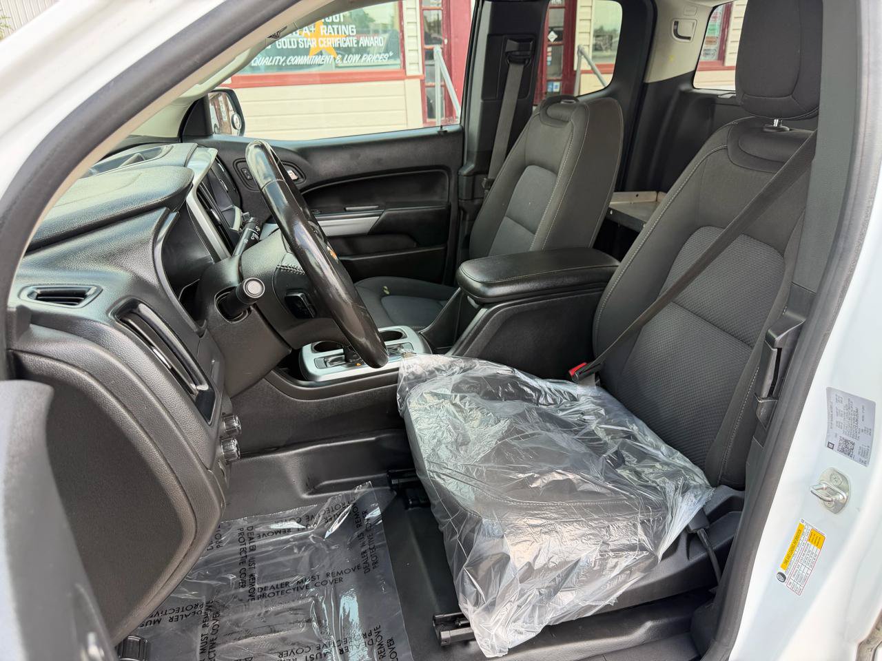 Used 2021 Chevrolet Colorado LT w/ Fleet Safety Package AWD/4WD image 12