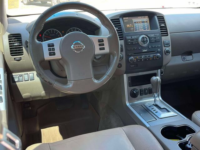 Used 2012 Nissan Pathfinder Silver AWD/4WD image 14