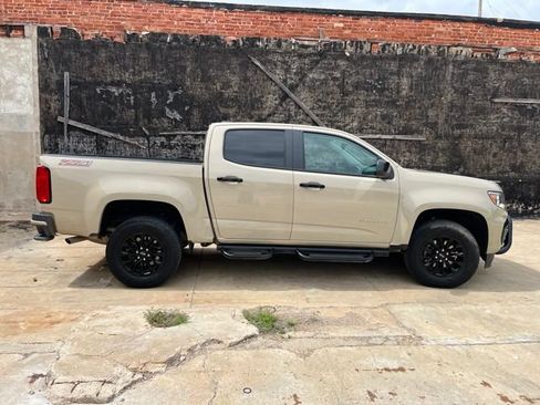 Used 2022 Chevrolet Colorado Z71 RWD image 8