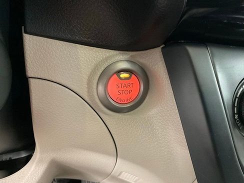 Used 2017 Nissan Sentra SV w/ Style Package image 33