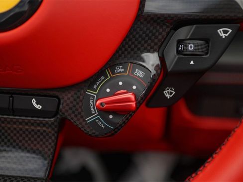 Certified 2022 Ferrari F8 Tributo image 28
