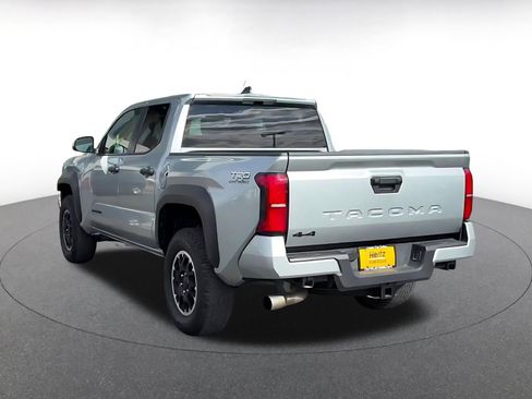 Used 2025 Toyota Tacoma TRD Off-Road AWD/4WD image 11