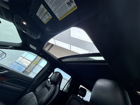 Used 2021 Lincoln Navigator L Reserve image 29