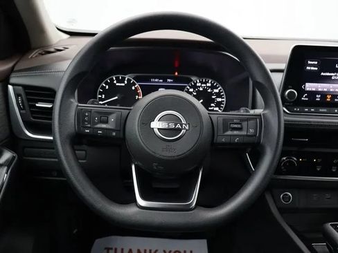 Used 2023 Nissan Rogue S AWD/4WD image 20