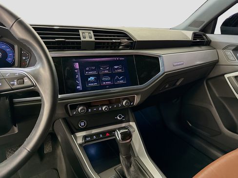 Used 2021 Audi Q3 2.0T Premium w/ Convenience Package image 25