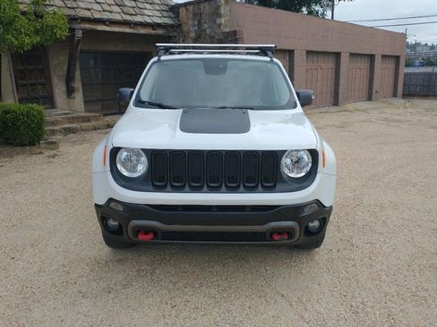 Used 2017 Jeep Renegade Trailhawk w/ Popular Equipment Group image 3