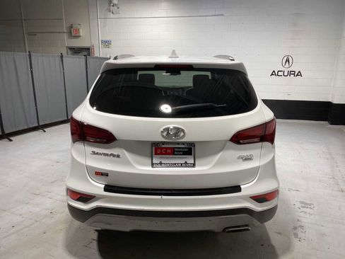 Used 2017 Hyundai Santa Fe Sport image 5