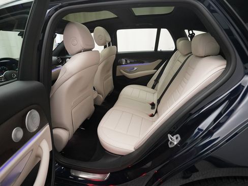 Used 2020 Mercedes-Benz E 450 4MATIC Wagon image 14