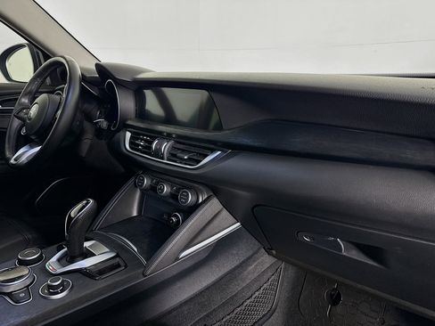 Used 2021 Alfa Romeo Stelvio Sprint w/ Nero Edizione image 29