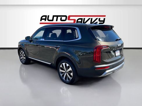 Used 2022 Kia Telluride S FWD image 5