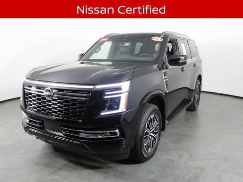 Certified 2025 Nissan Armada SL RWD image 2