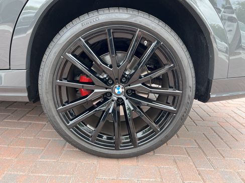 Used 2026 BMW X6 xDrive40i AWD/4WD image 13