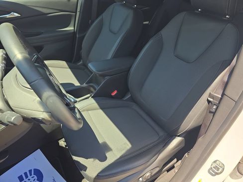 Certified 2023 Buick Encore GX Select w/ Sport Touring Package FWD image 15