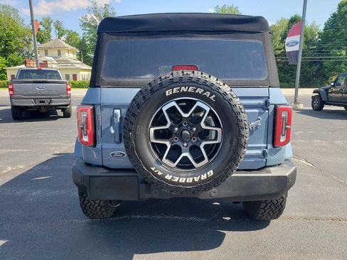 Used 2023 Ford Bronco Outer Banks AWD/4WD image 4