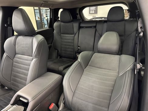 New 2026 Mitsubishi Outlander SE FWD image 30