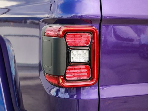 New 2026 Jeep Gladiator Mojave image 10