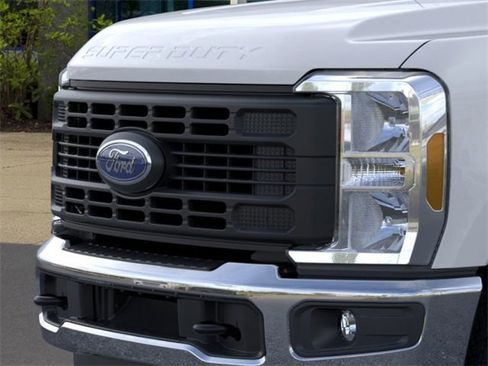 New 2026 Ford F350 XL w/ XL Driver Assist Package image 17
