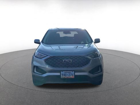 Used 2024 Ford Edge SEL image 4