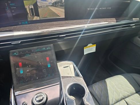 New 2026 Cadillac Escalade IQ Sport 1 image 26