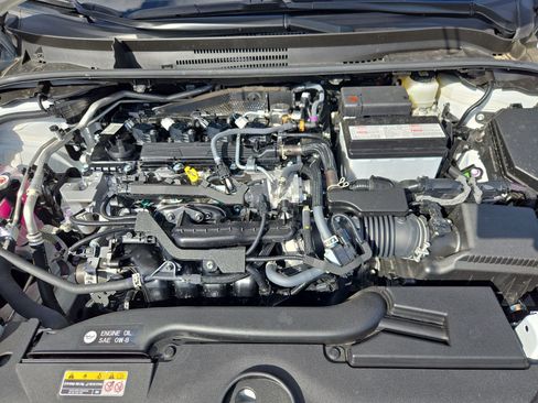 Used 2026 Toyota Corolla SE FWD image 33