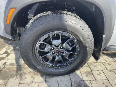 Used 2023 Nissan Frontier PRO-4X w/ Pro-4X Premium Package image 36