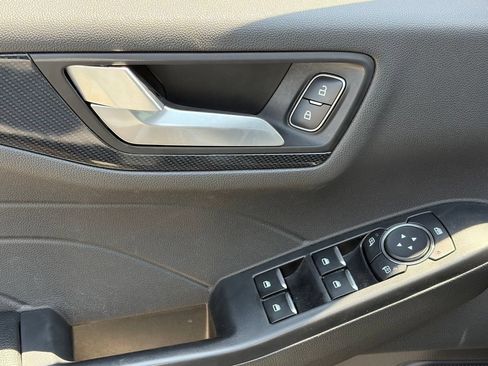 Used 2024 Ford Escape ST-Line FWD image 5