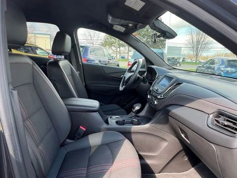 Certified 2023 Chevrolet Equinox RS FWD image 14