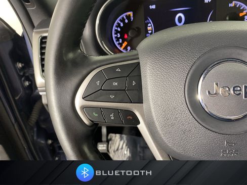 Used 2020 Jeep Grand Cherokee Limited AWD/4WD image 24