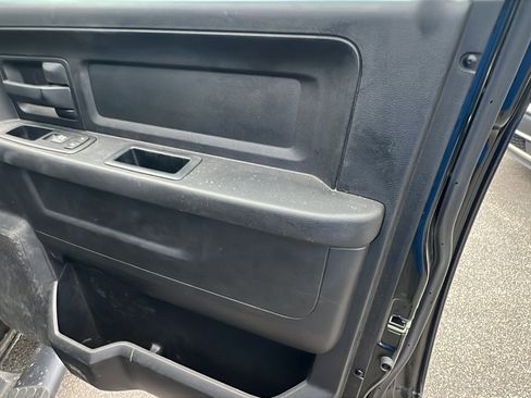 Used 2017 RAM 2500 Tradesman image 18