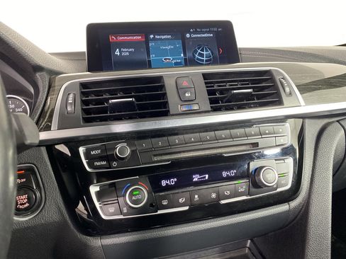 Used 2018 BMW 430i Convertible image 29