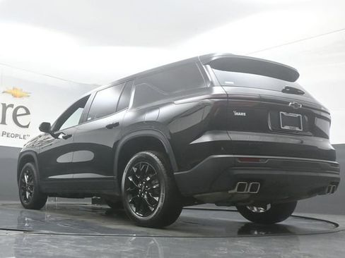 Used 2024 Chevrolet Traverse LS w/ Midnight/Sport Edition image 5