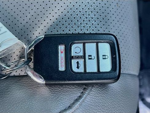 Used 2018 Honda Accord EX-L image 33