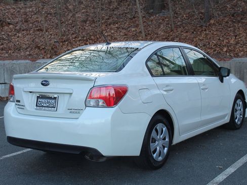 Used 2016 Subaru Impreza 2.0i image 9