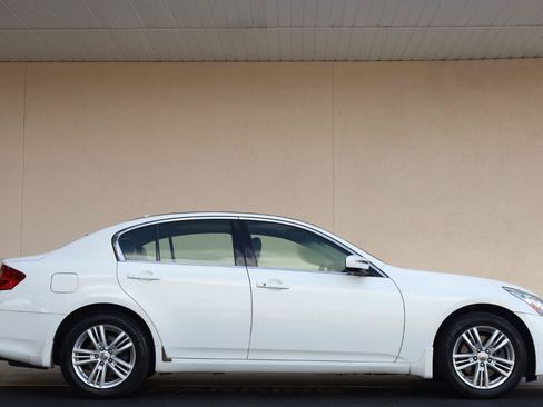 Used 2012 INFINITI G25 x AWD/4WD image 3