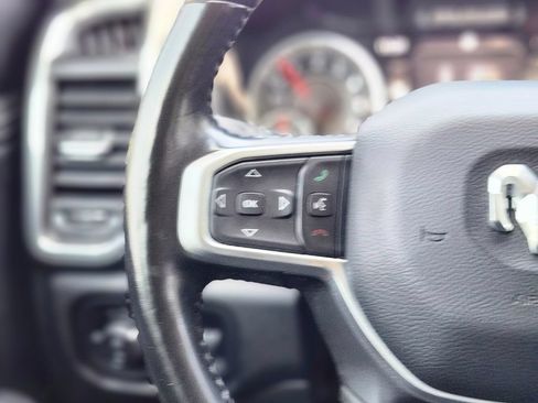 Used 2022 RAM 1500 Laramie AWD/4WD image 27