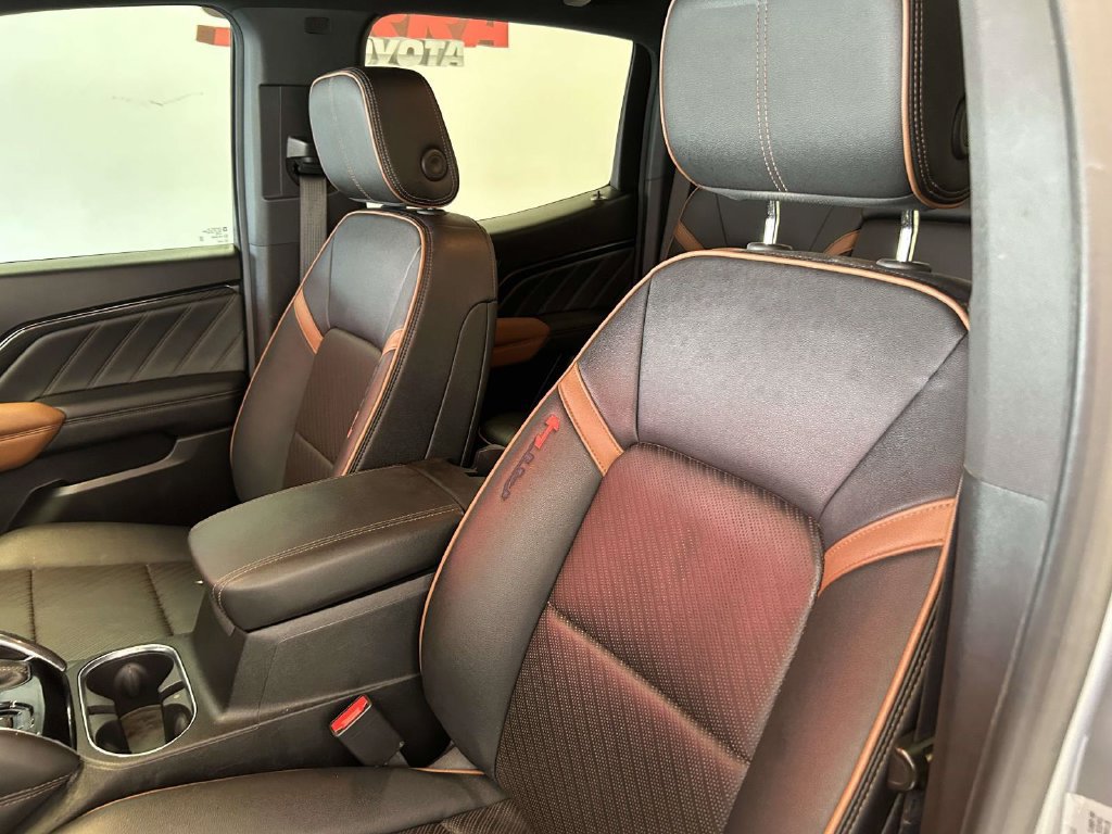 Used 2023 GMC Canyon AT4 w/ AT4 Premium Package AWD/4WD image 15