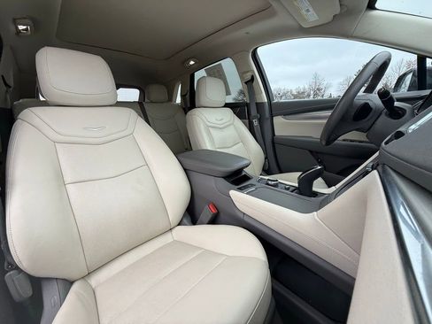 Certified 2023 Cadillac XT5 Premium Luxury image 32