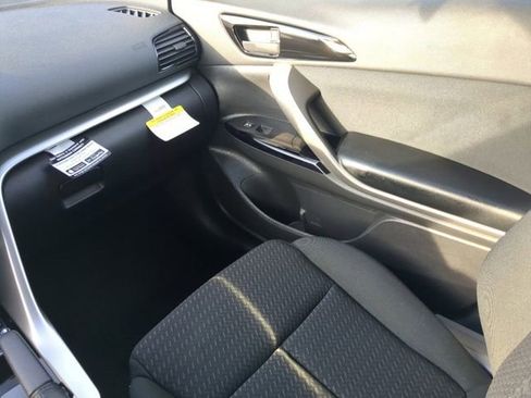 New 2026 Mitsubishi Eclipse Cross LE image 18