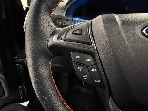 Used 2023 Ford Edge ST-Line image 33