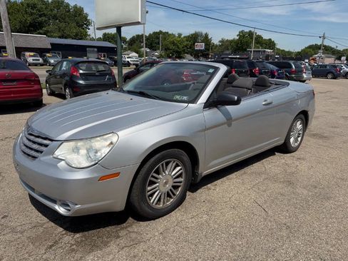 Used 2009 Chrysler Sebring LX w/ Convenience Group FWD image 1
