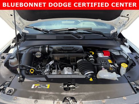 Used 2025 Jeep Compass Latitude AWD/4WD image 23