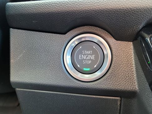 New 2026 Chevrolet Traverse LT w/ Driver Confidence Package FWD image 21