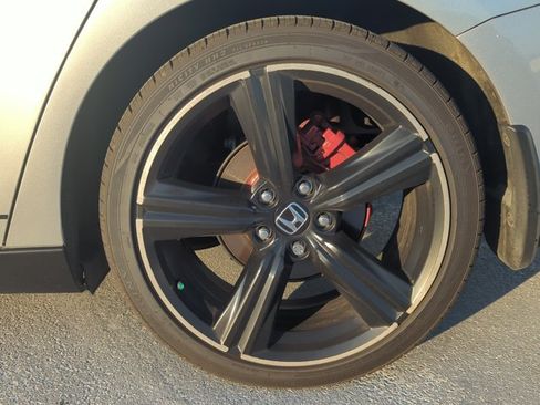 Used 2025 Honda Accord Sport image 6