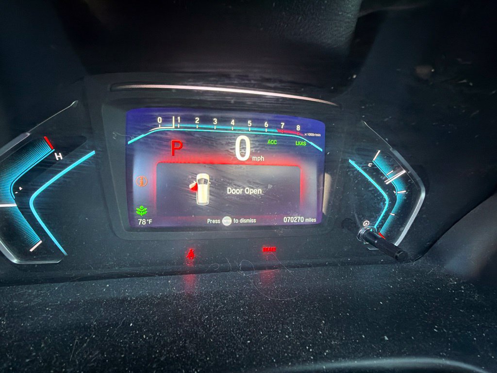 Used 2018 Honda Odyssey Elite image 11