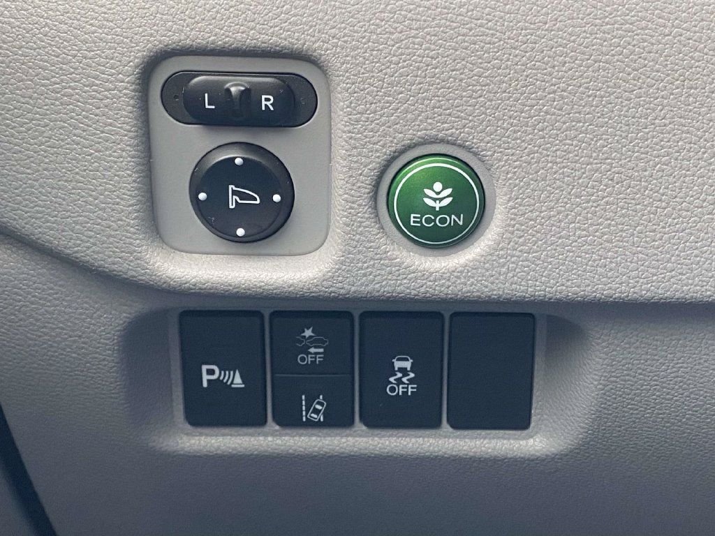 Used 2019 Honda Pilot Touring image 18