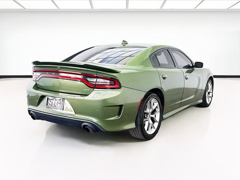 Used 2020 Dodge Charger GT RWD image 4